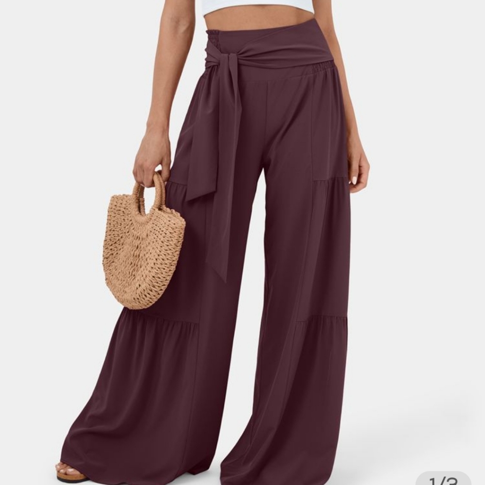 Halara Breezeful Pants- Medium